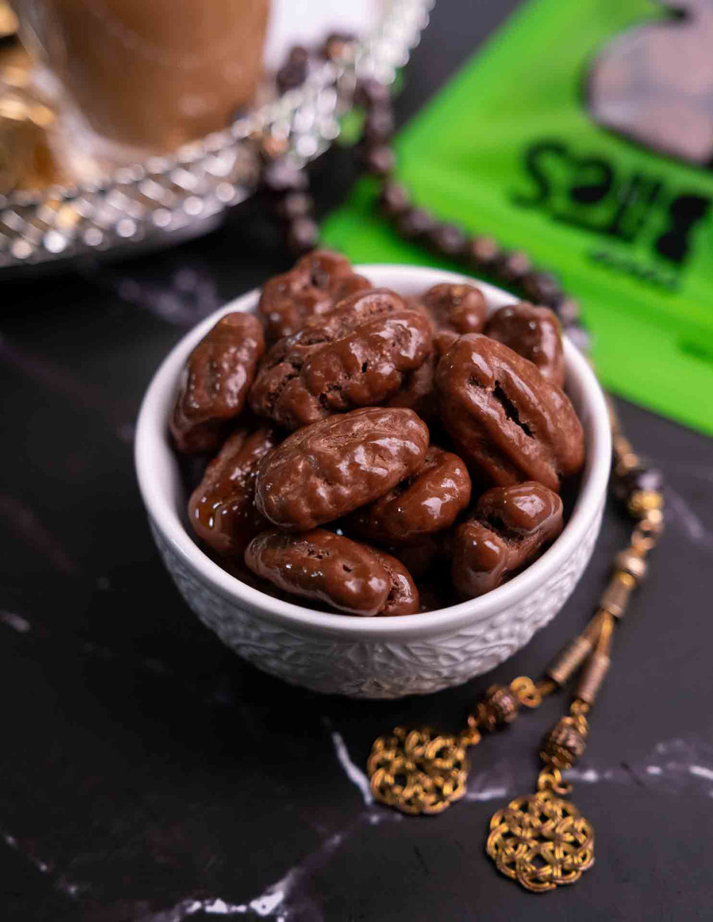 شوكولاتة الحليب بالجوز 